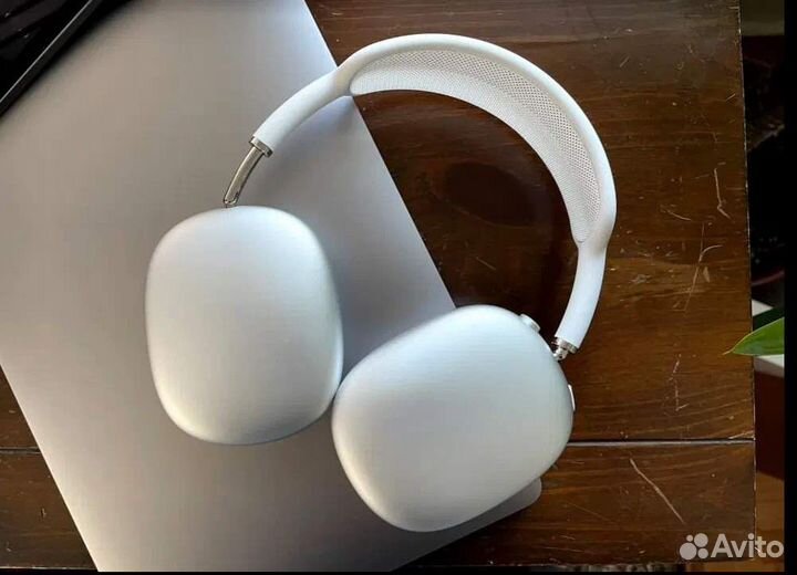 Airpods Max White