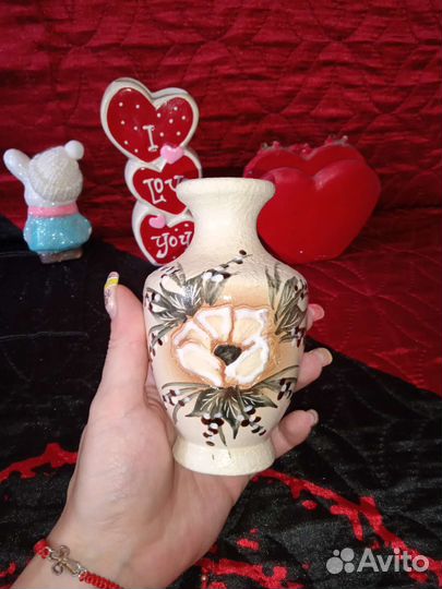 Статуэтки, вазочки