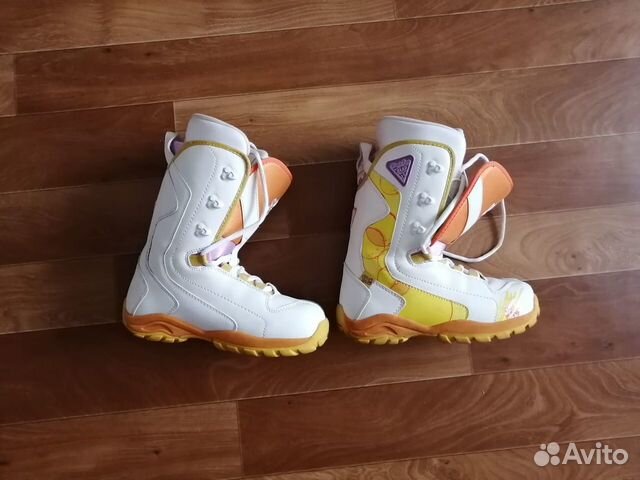 Ботинки для сноуборда (женские)
