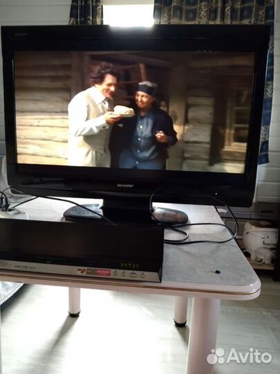 Телевизор+ DVD плеер