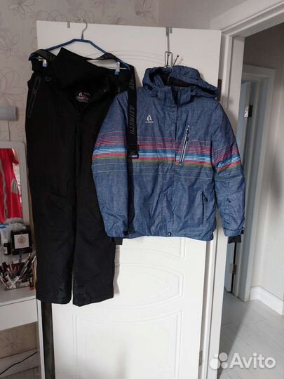 Горнолыжный костюм женский 46 48