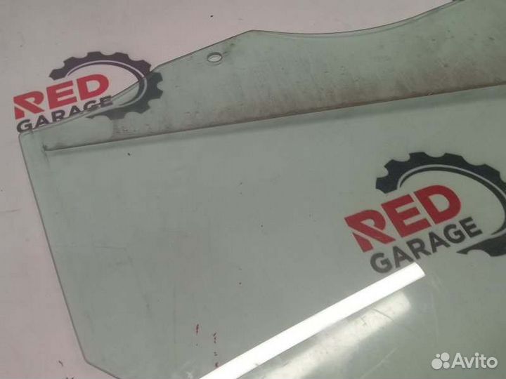 Стекло двери переднее правое Bmw X1 F48(LDA-HT20)