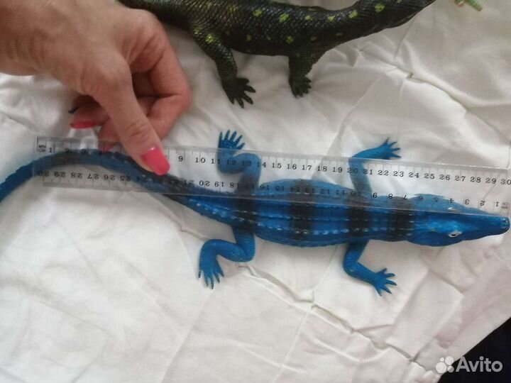 Ящерицы игрушки