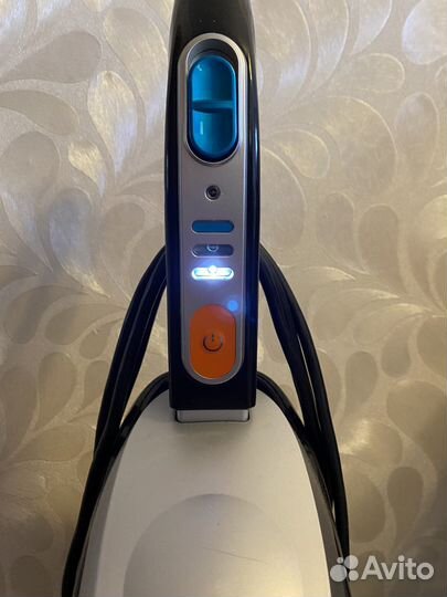 Вертикальный пылесос, с функцией влажной уборки