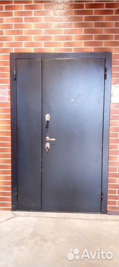 Дверь входная 120*2050