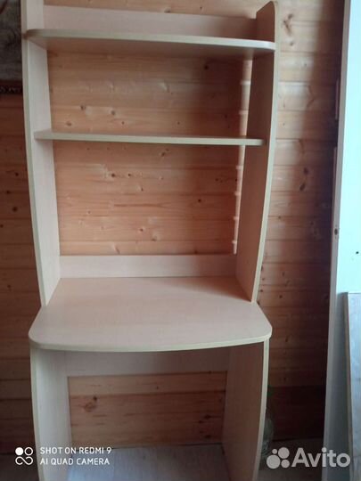 Стол компьютерный