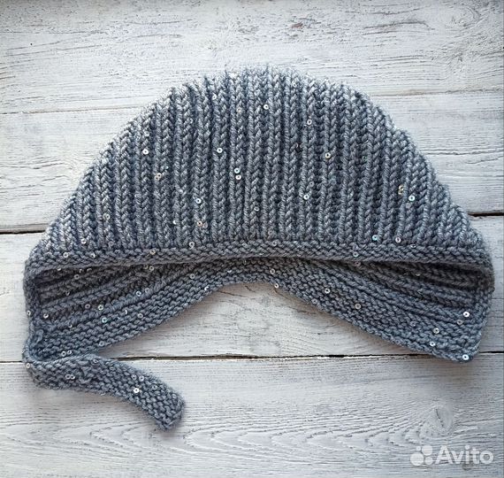 Вязаная шапка/чепчик