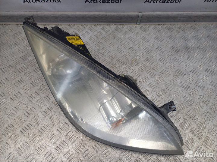 Фара правая Mitsubishi Colt 6 Z34A 1.3 (4A90)
