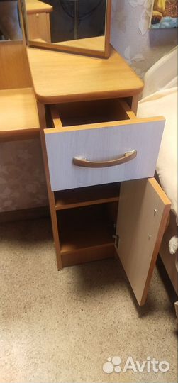 Трюмо трельяж