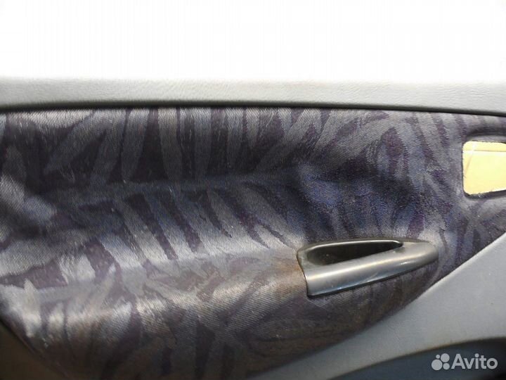 Обшивка двери задней левой Scenic 2003-2009