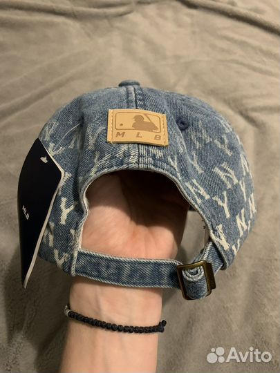 Бейсболка MLB