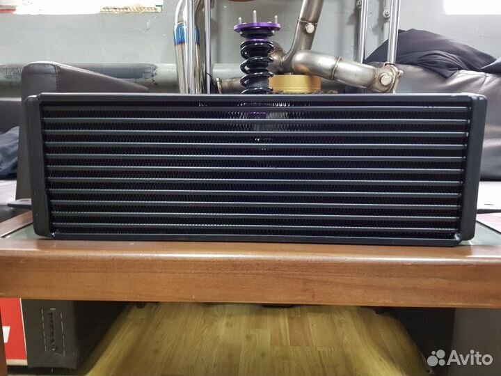 Интеркулер BMW E90 E91 E92 E93 325D 330D 335D M57