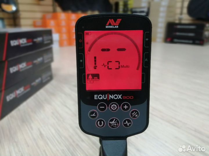 Металлоискатель Minelab equinox 900
