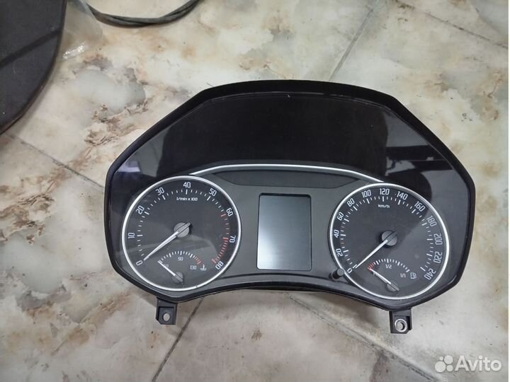 На разборке skoda octavia A5