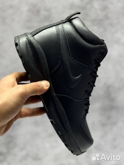 Nike Manoa Leather Black