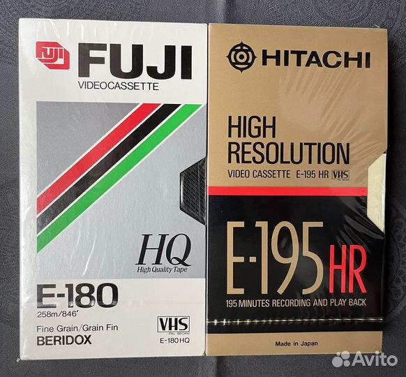 Видеокассеты VHS с записями классики кино