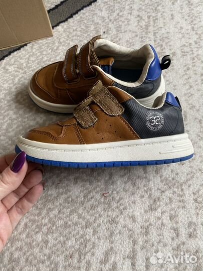 Кроссовки для мальчика 25