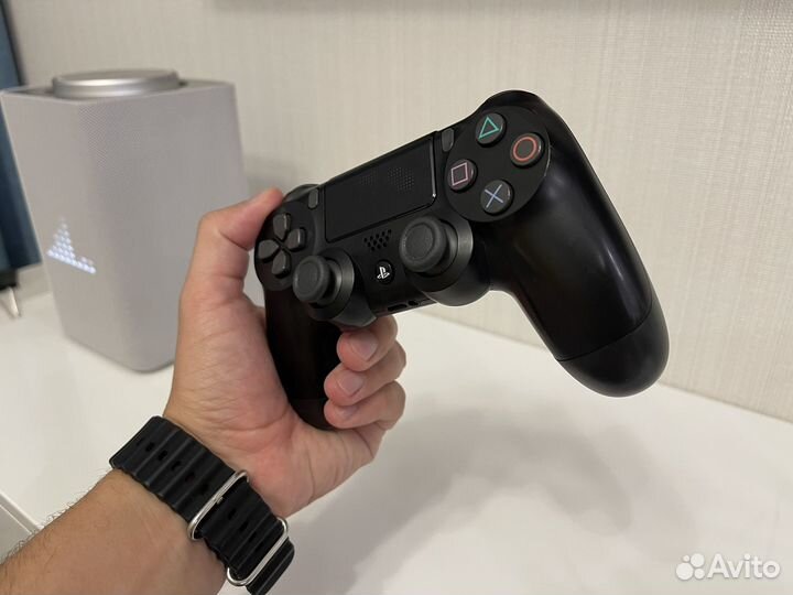 Геймпад PS4 DualShock 4 v2 оригинал
