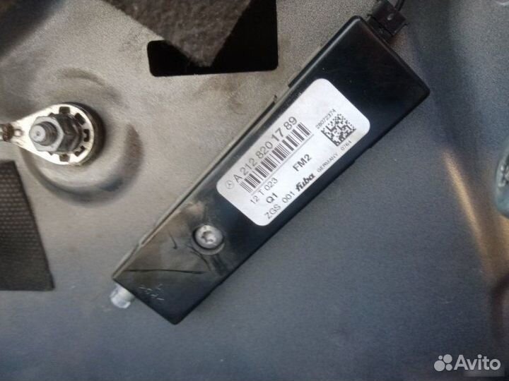 Усилитель антенны Mercedes-Benz E-Class W212 2012