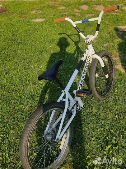 Трюковой велосипед bmx