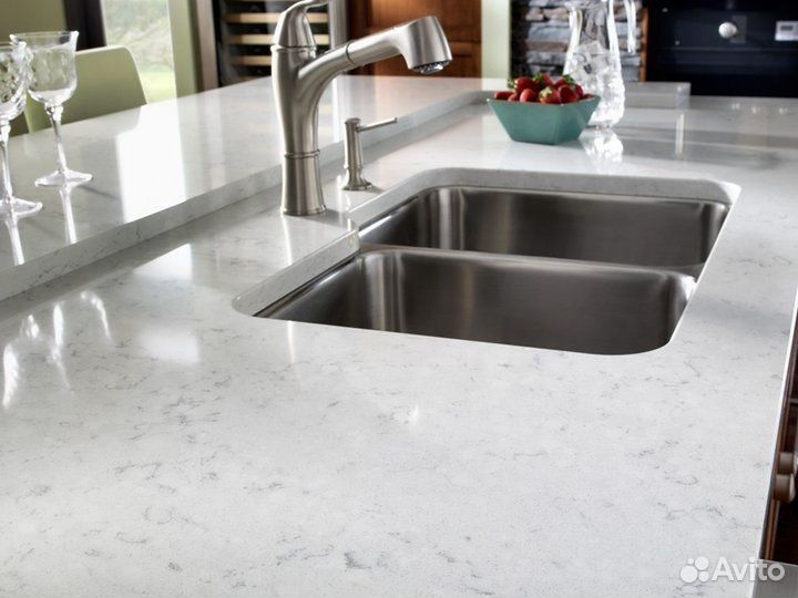 Столешница для ванной, столешница в ванную, из кам