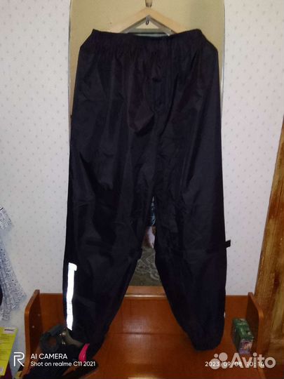 Непромокаемый костюм для езды на мотоцикле