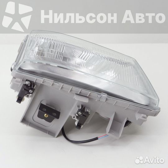 Фара MMC canter FE70-80 c 2003 г правая, gsparts