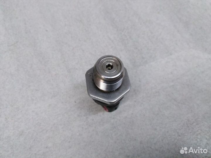 Датчик давления топлива