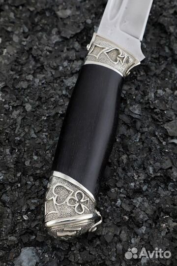 Нож Боец дамаск нержавеющий черный граб мельхиор