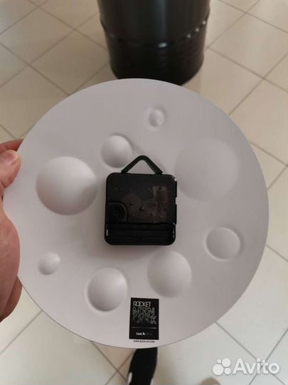 Часы Rocket Moon Clock