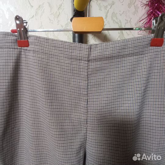 Брюки женские разные 48 размер