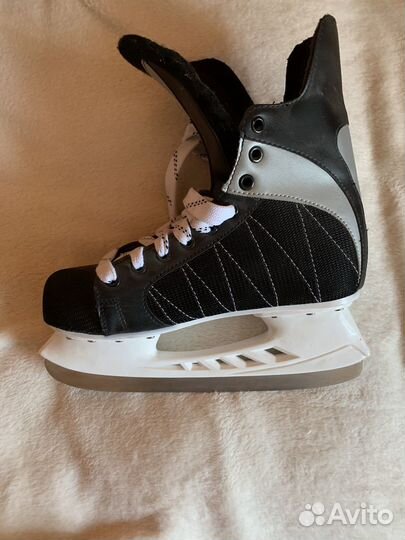 Коньки хоккейные 38-39 размер