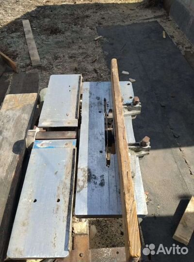 Циркулярный станок пила