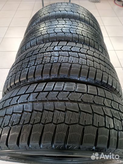 Dunlop Winter Maxx WM02 225/55 R17