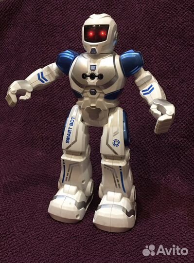 Игрушка робот радиоуправляемый Xtrem Smart Bot