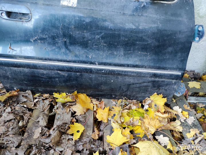 Дверь передняя правая Hyundai elantra 1990-1995