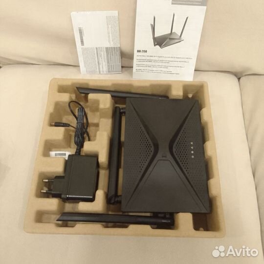 Роутер Wi-Fi D-Link DIR2150 dualband AC2100