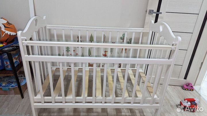 Детская кроватка манеж
