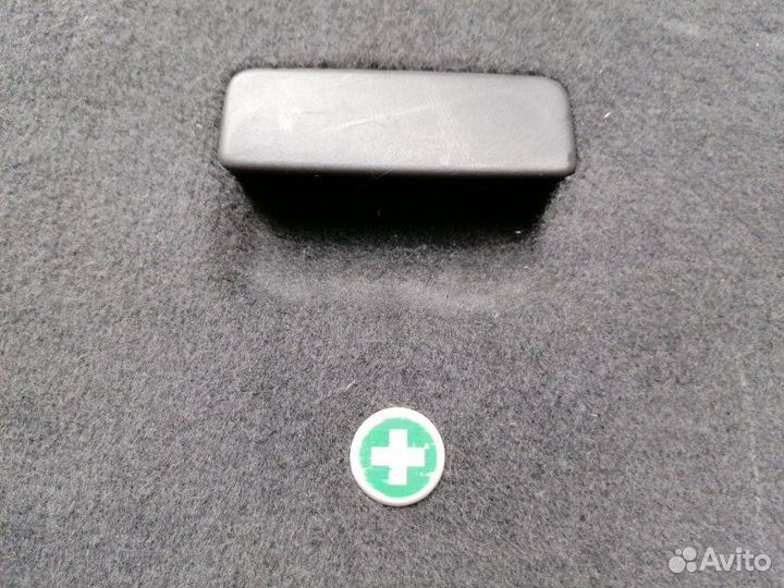 Обшивка багажника Volkswagen Touareg 7L BMV 2005