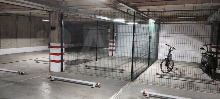 Машиноместо, 20 м²