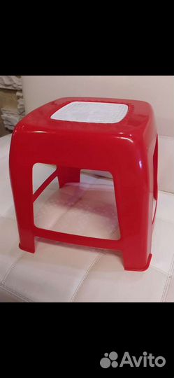 Стул детский устойчивый яркий красный лёгкий