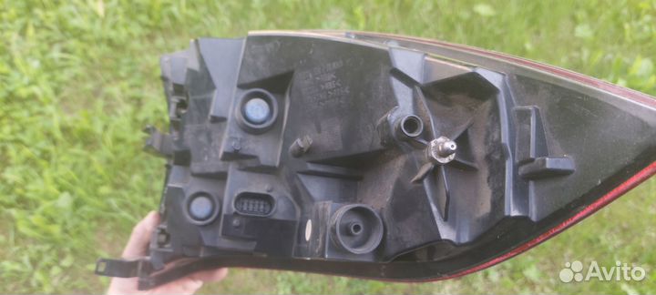 Фонарь задний левый на порш каен