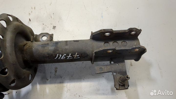 Амортизатор подвески Opel Zafira B, 2014