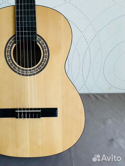 Гитара классическая Cremona Made in Europe