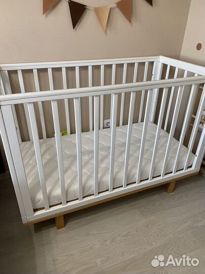 Детская кровать Happy Baby