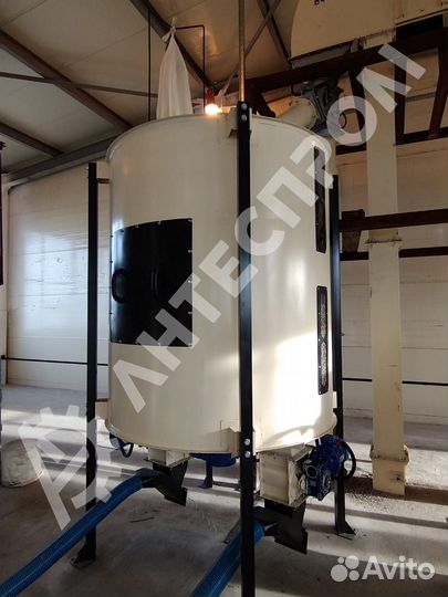 Бункер-ворошитель