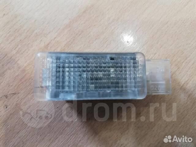 Плафон салонный VW Passat (B6) 2005-2010