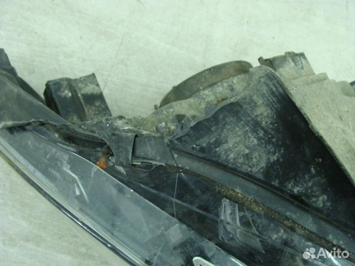 Фара левая Renault Kaptur