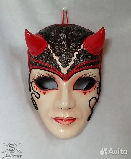 Маска карнавальная 