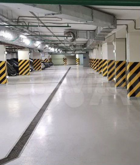 Машиноместо, 17 м²